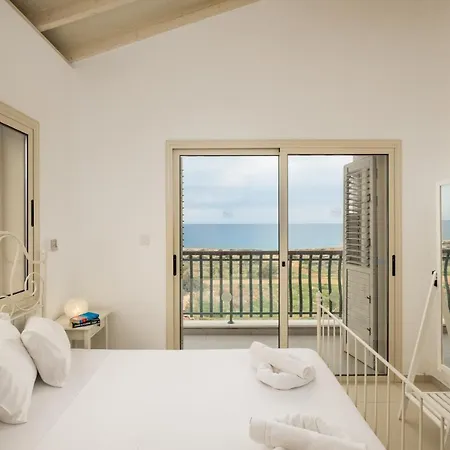 Villa House 1, The Artisan *