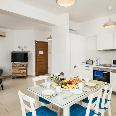 House 1, The Artisan * Protaras